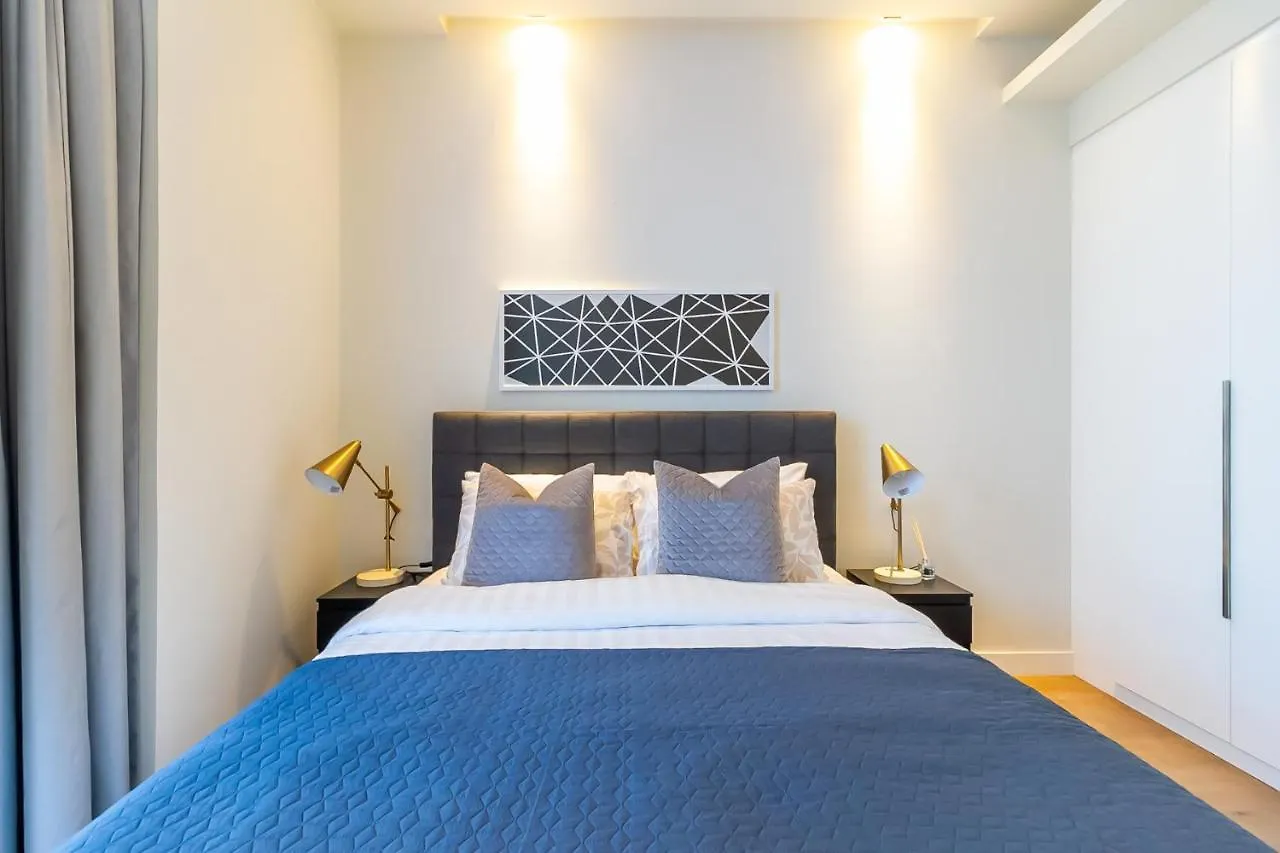 Dhh - Welcome To Your New Home With Splendid Interiors In City Walk Building 11B Dubai 0*,